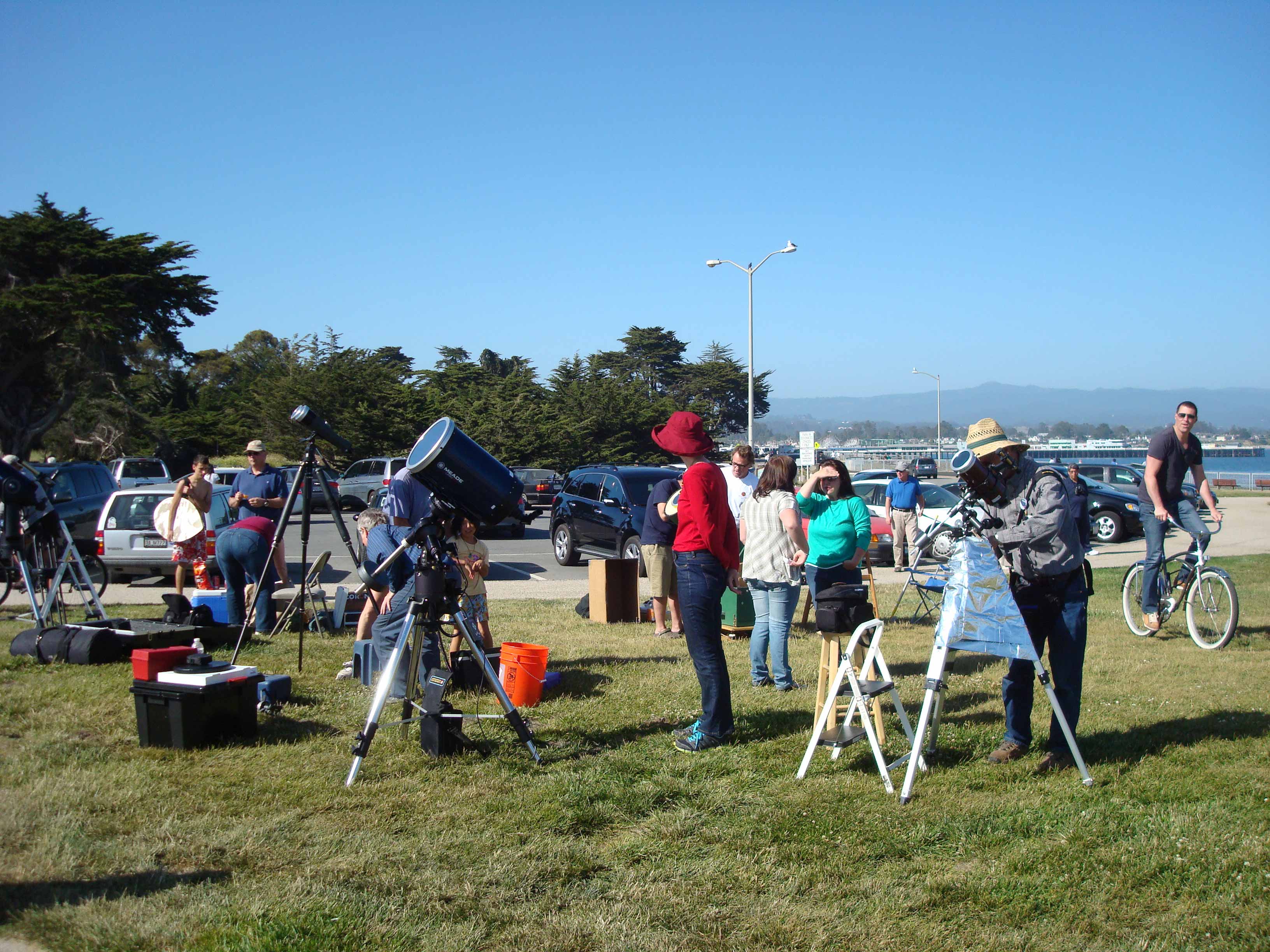 Annular Eclipse at the
                  Lighthouse - May 20, 2012