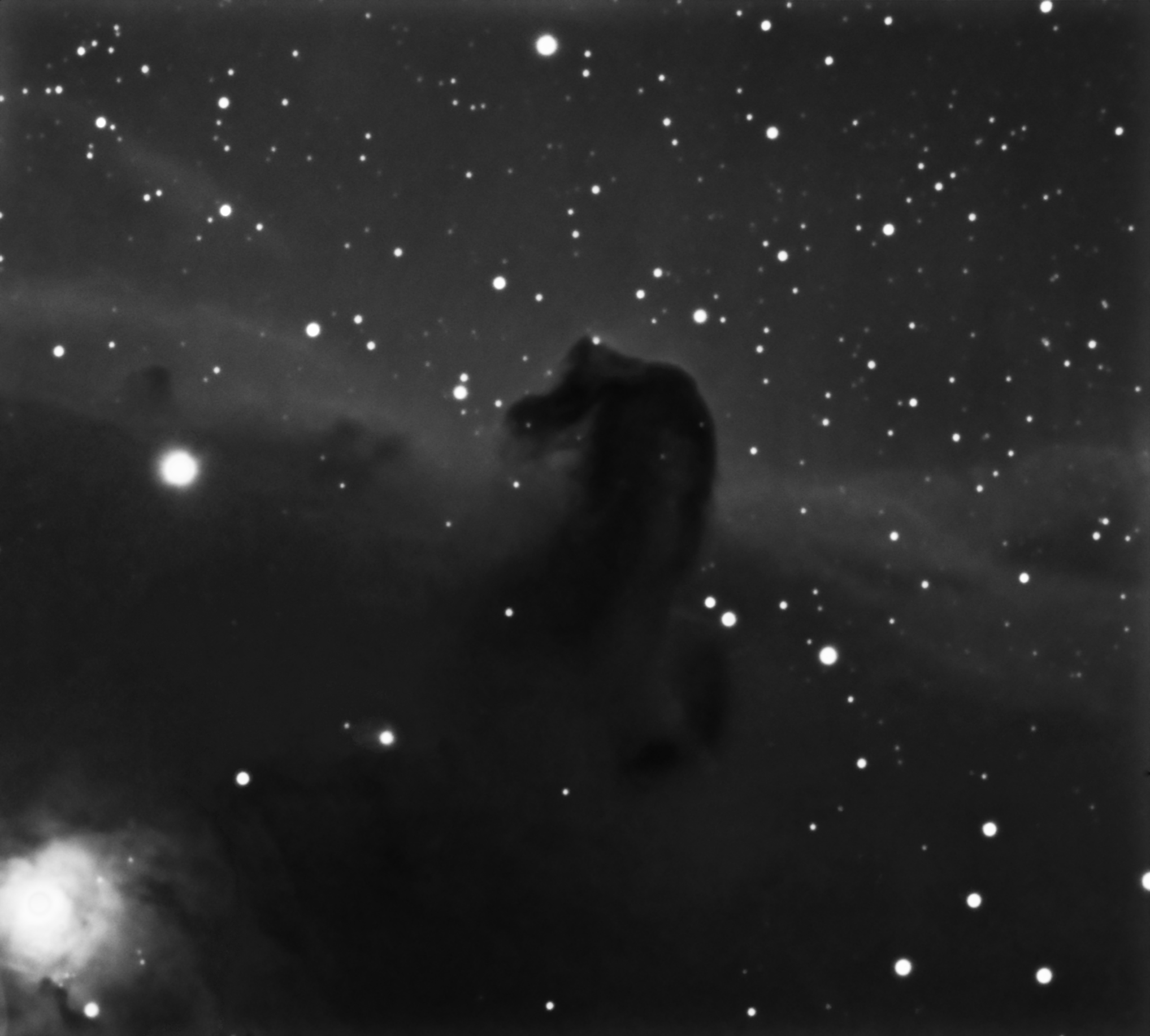 b33